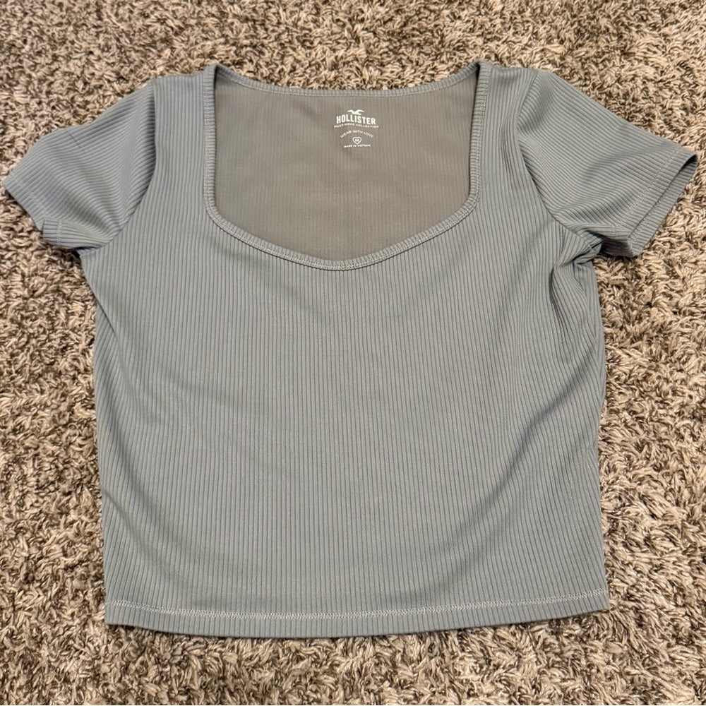 Hollister Women's Smokey Gray Ribbed Crop Top M
