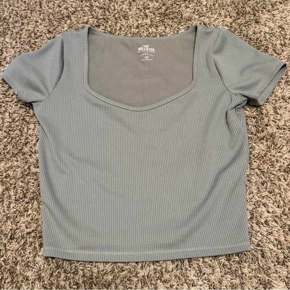 Hollister Women's Smokey Gray Ribbed Crop Top M